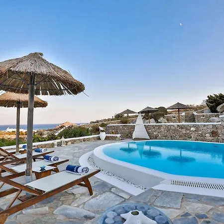 Qamar Mykonian * Mykonos Town